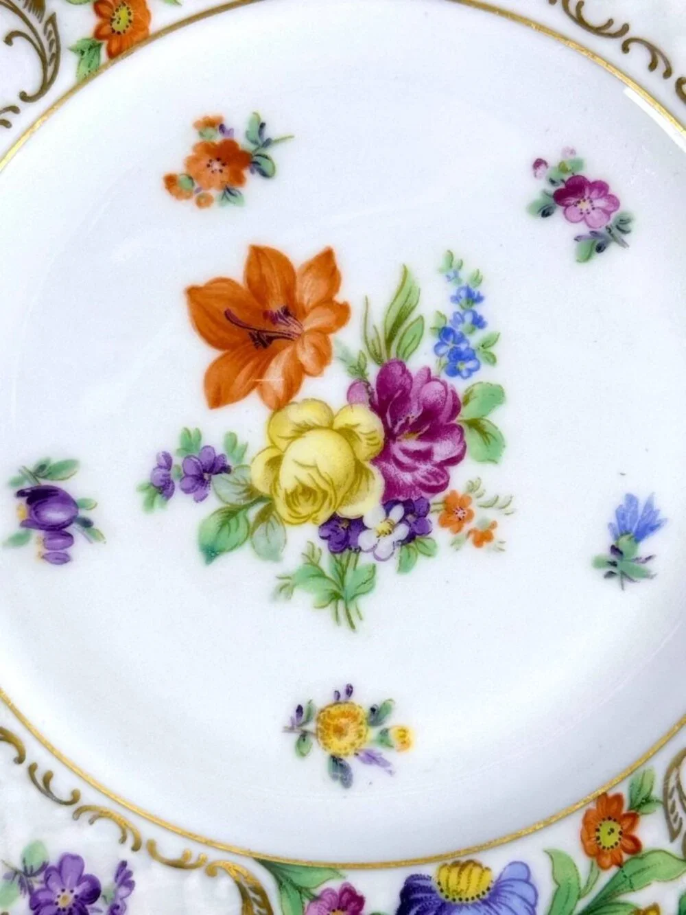 Schumann Bavaria Empress Dresden Flowers 6